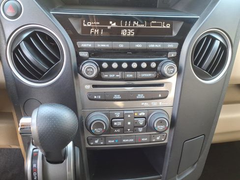 Used 2013 Honda Pilot Touring image 28