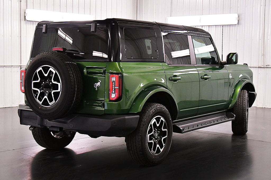 Used 2025 Ford Bronco Outer Banks AWD/4WD image 7