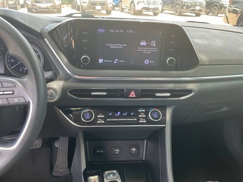 Used 2021 Hyundai Sonata SEL FWD image 24