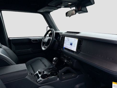 New 2025 Ford Bronco Badlands AWD/4WD image 18