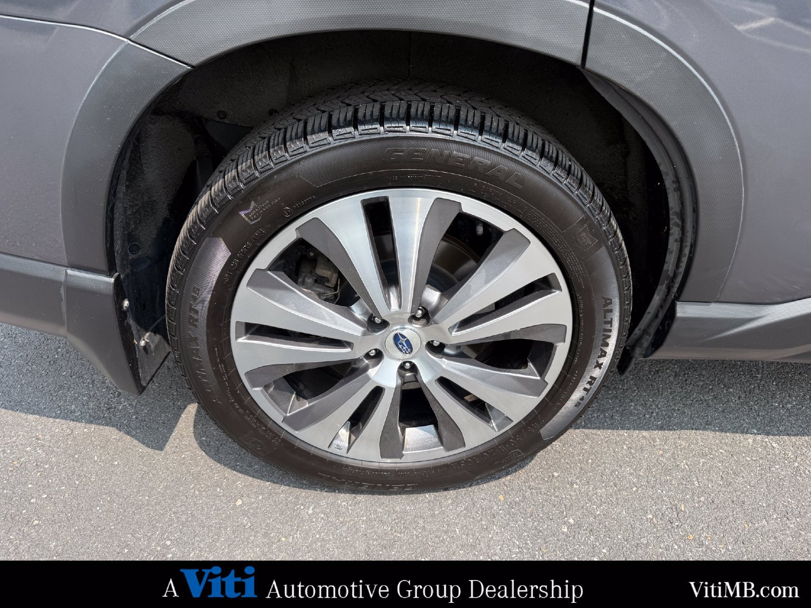 Used 2022 Subaru Ascent Touring AWD/4WD image 14