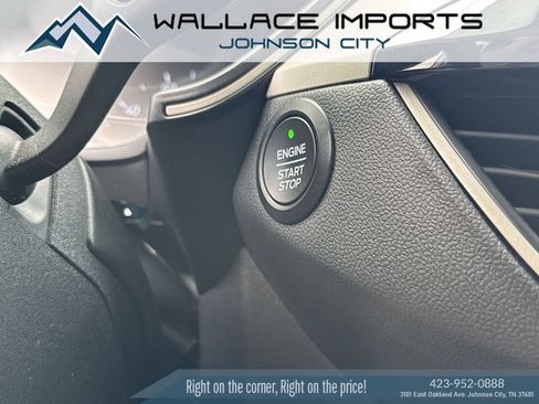 Used 2020 Ford Escape SEL FWD image 21
