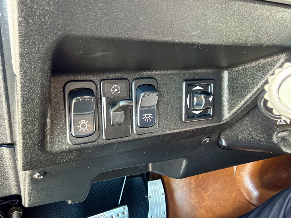 Used 2006 HUMMER H1 4-Door Wagon AWD/4WD image 55