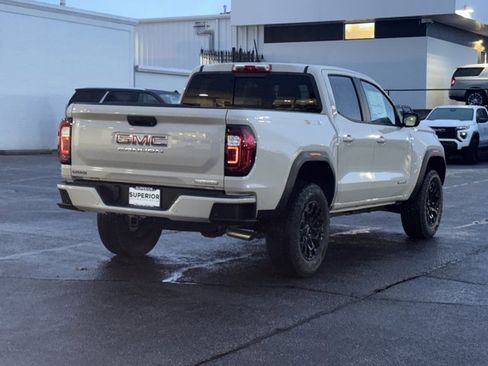 New 2026 GMC Canyon Elevation w/ Convenience Package image 3