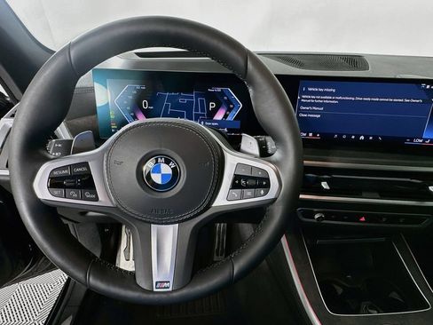 Used 2024 BMW X5 sDrive40i w/ M Sport Package RWD image 11