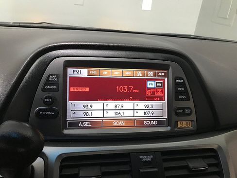 Used 2010 Honda Odyssey EX-L image 28