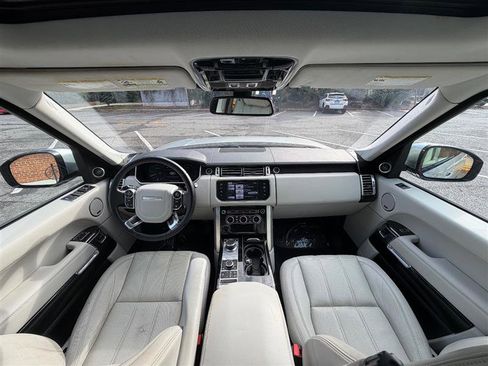 Used 2014 Land Rover Range Rover HSE image 34