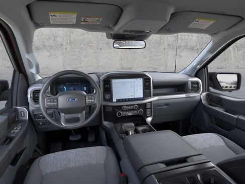 New 2025 Ford F150 Lightning XLT image 9