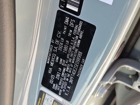 Used 2025 Kia K4 FWD image 25