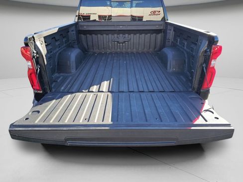 Used 2024 Chevrolet Silverado 1500 LT Trail Boss w/ Convenience Package II image 29