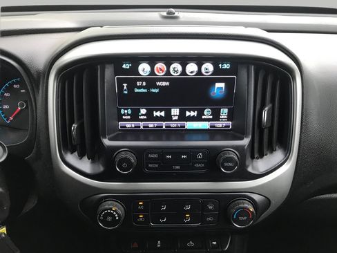 Used 2018 Chevrolet Colorado LT image 6