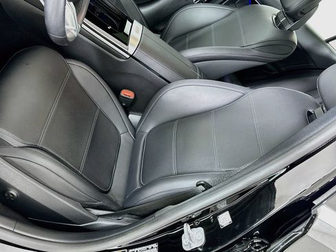 Used 2024 Mercedes-Benz C 300 Sedan image 19