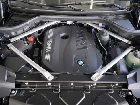 New 2026 BMW X7 xDrive40i w/ M Sport Package image 21