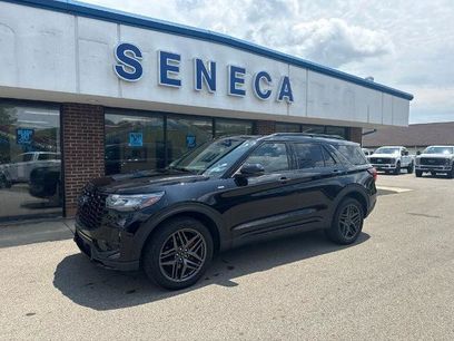 Certified 2025 Ford Explorer ST-Line w/ Premium Package