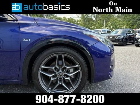 Used 2017 INFINITI QX30 Sport w/ Sport Leather Package FWD image 30