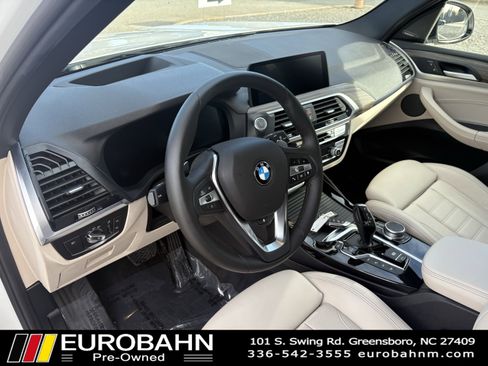 Used 2021 BMW X3 xDrive30e w/ Premium Package image 8