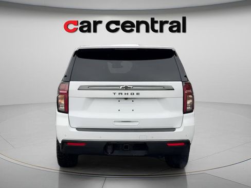 Used 2022 Chevrolet Tahoe Z71 w/ Luxury Package AWD/4WD image 4