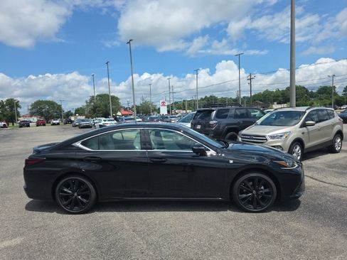 Used 2025 Lexus ES 350 F Sport FWD image 4