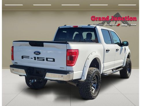 Used 2021 Ford F150 XLT w/ Trailer Tow Package AWD/4WD image 3
