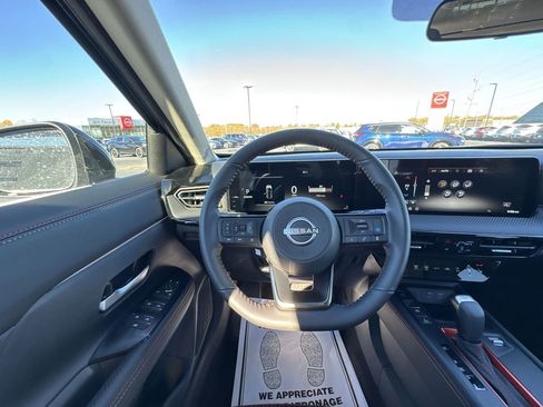 New 2026 Nissan Kicks SR w/ SR Premium Package AWD/4WD image 14