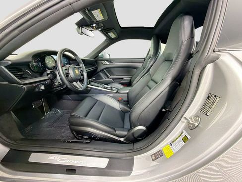 Used 2024 Porsche 911 Carrera w/ Premium Package RWD image 22