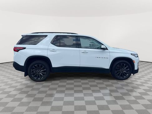 Used 2023 Chevrolet Traverse RS AWD/4WD image 4