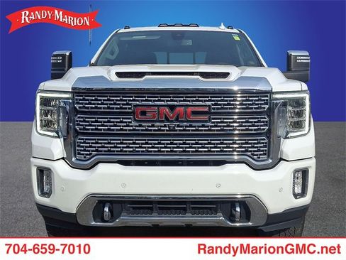 Used 2022 GMC Sierra 2500 Denali image 2