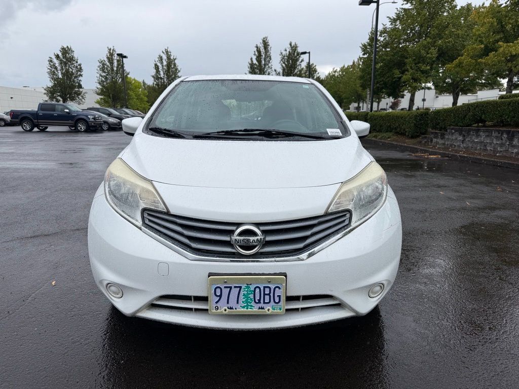 Used 2016 Nissan Versa Note SV FWD image 2