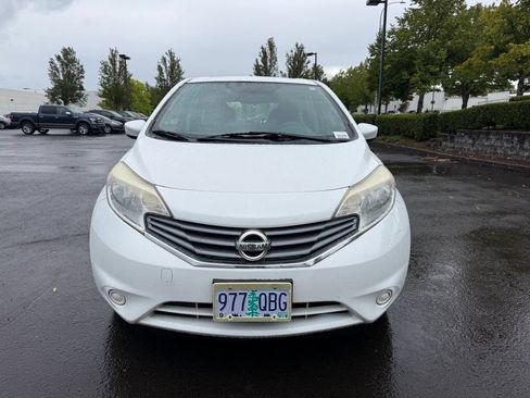Used 2016 Nissan Versa Note SV FWD image 2
