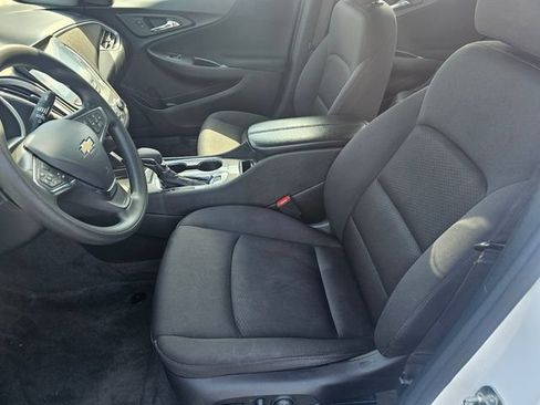 Used 2024 Chevrolet Malibu LT FWD image 16