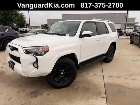 Used 2018 Toyota 4Runner SR5 Premium AWD/4WD image 1