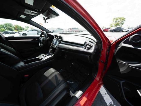 Used 2020 Honda Civic Sport image 25