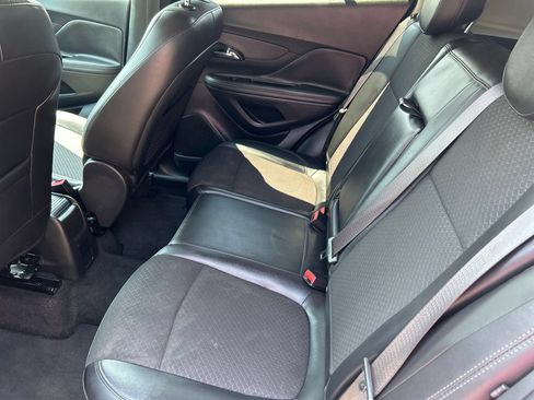 Used 2018 Buick Encore Sport Touring FWD image 13