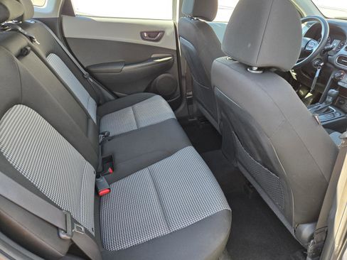 Used 2020 Hyundai Kona SE image 25