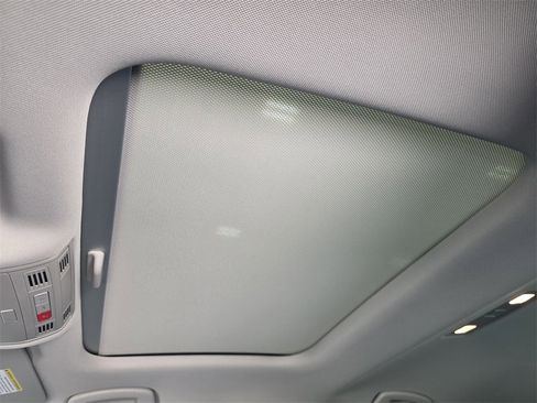 New 2026 Volkswagen Jetta SE image 18