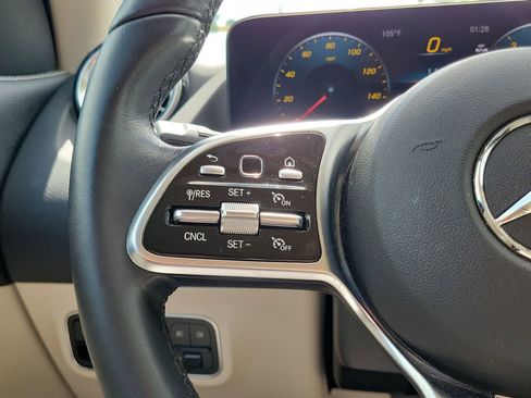 Certified 2023 Mercedes-Benz GLA 250 image 30