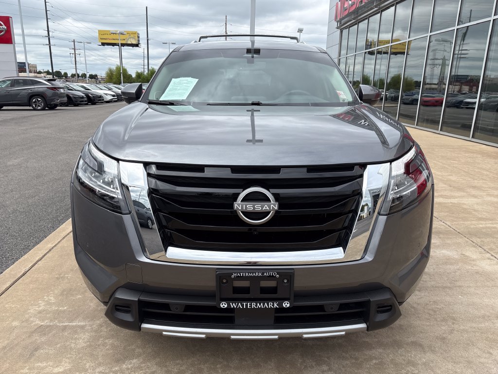 Certified 2024 Nissan Pathfinder SL w/ SL Premium Package FWD image 8