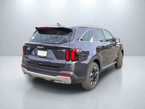 New 2026 Kia Sorento S w/ S Panoramic Sunroof Package FWD image 5
