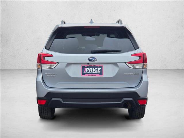 Used 2021 Subaru Forester Premium AWD/4WD image 4