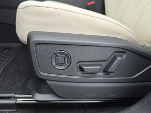 New 2026 Audi Q5 Premium AWD/4WD image 28