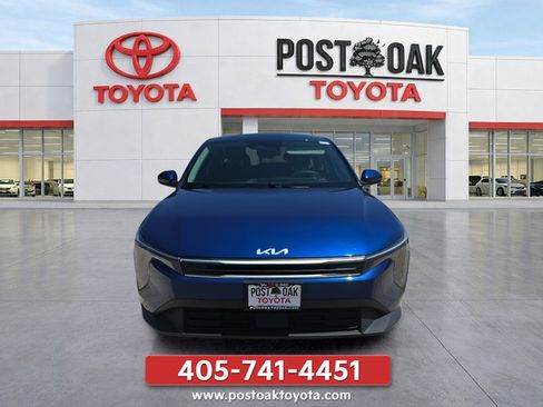 Used 2025 Kia K4 FWD image 2