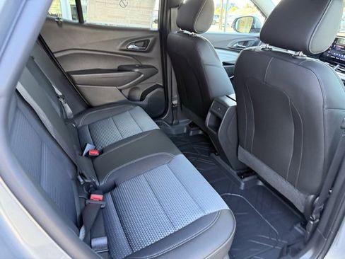 New 2025 Chevrolet Trax LT w/ Driver Confidence Package image 18