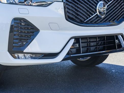 New 2026 Volvo XC60 B5 Ultra w/ Protection Package Premier image 12