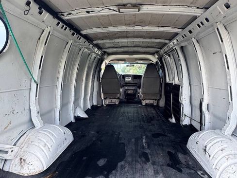 Used 2003 Chevrolet Express 3500 Extended RWD image 14