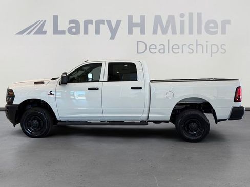 New 2026 RAM 2500 Tradesman AWD/4WD image 2
