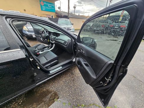 Used 2014 Honda Accord LX image 17