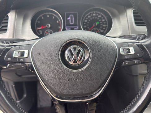 Used 2017 Volkswagen Golf Wolfsburg Edition image 13