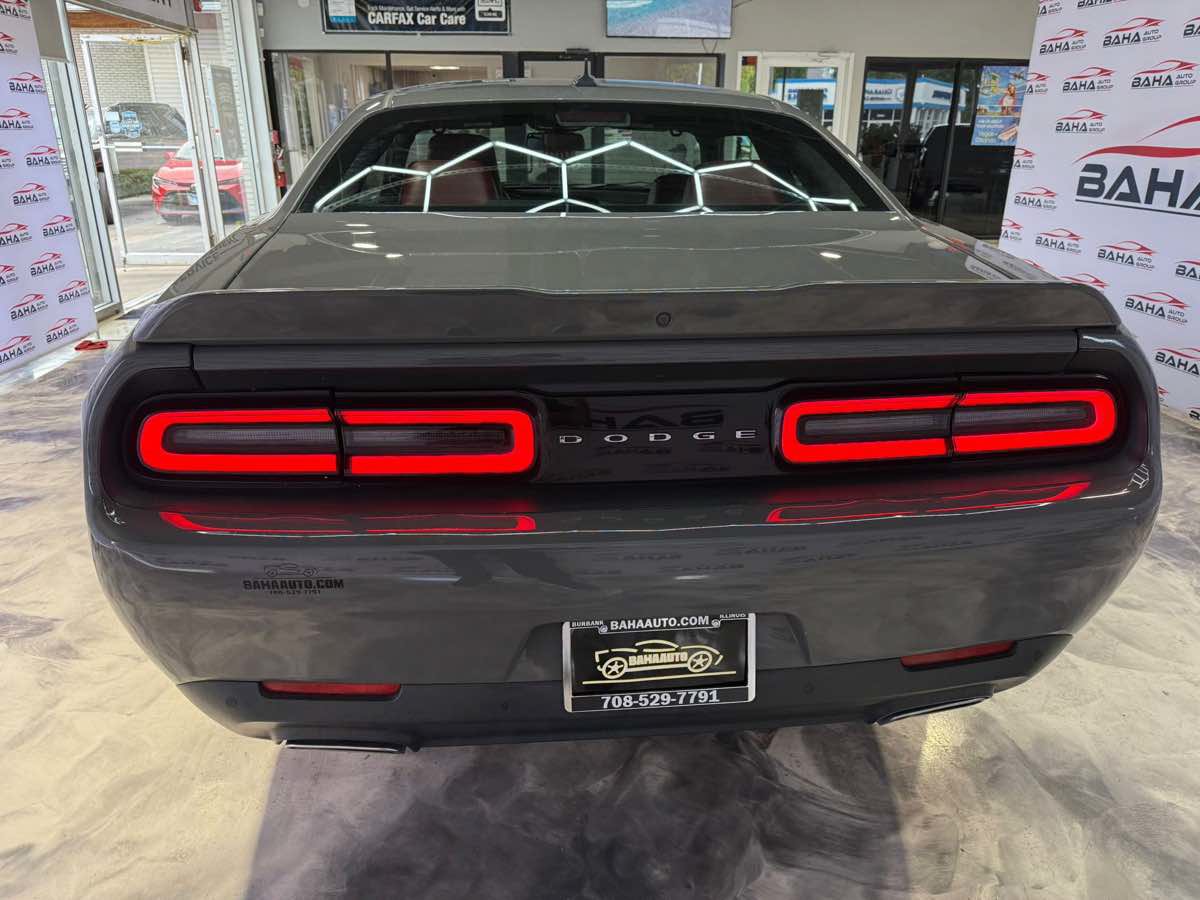 Used 2017 Dodge Challenger GT w/ Driver Convenience Group AWD/4WD image 8