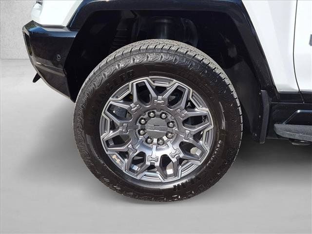 Used 2025 GMC Hummer EV 2X AWD/4WD image 21