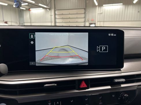 New 2026 Kia Sorento LX FWD image 17